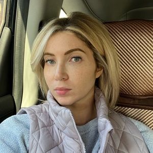 Meet your Posher, Juliette